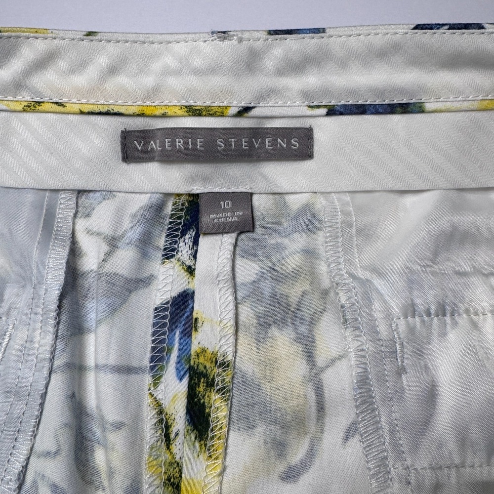 NEW Valerie Stevens Blue Yellow Floral‎ Capri Pants Womens 10 Trousers Cottage - Picture 5 of 12